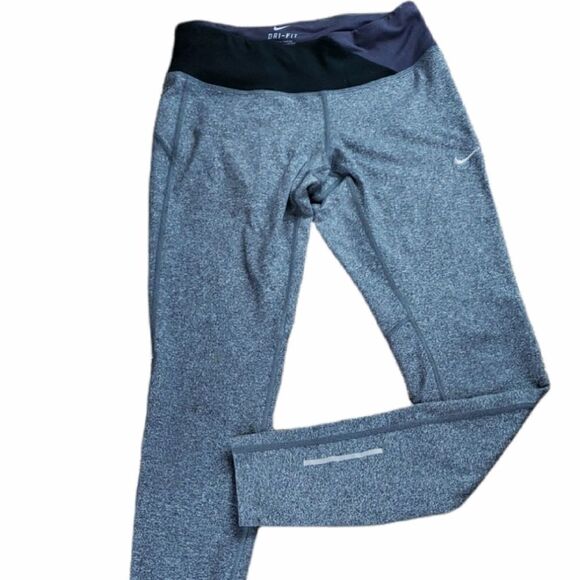 Nike Dry Fit Black & Gray 3/4 Leggings - Picture 1 of 4